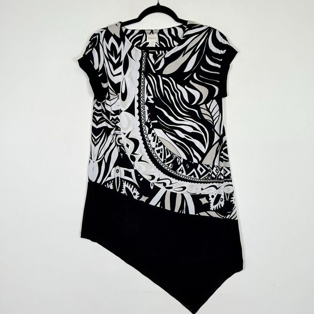 Chico's‎ Top Womens 0 Small 4 Black White Artsy Elevated Stretch Asymmetrical